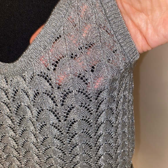 Zara Silver Knot Tank Top ptp 17-19” - Picture 4 of 4